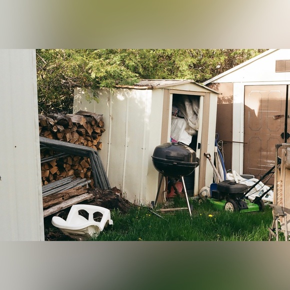 Canon AV-1 - Picture 9 of 11